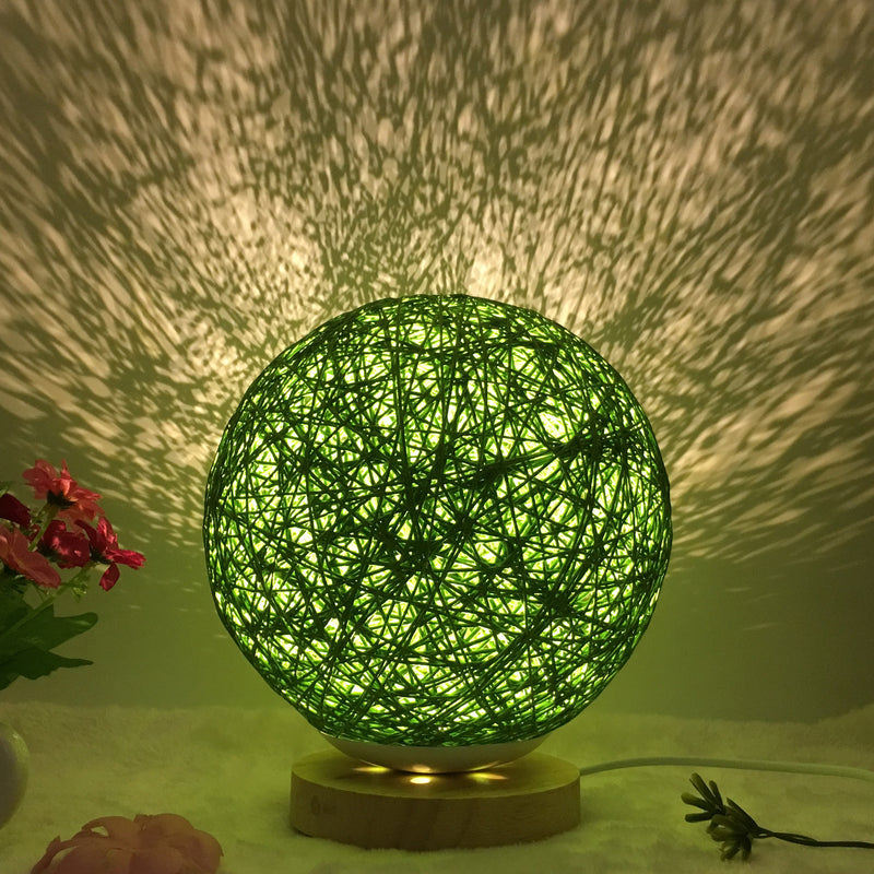 Amazon Hot Selling Creative Linen Table Lamp Novel and Unique LED Intelligent USB7 Color RGB16 Color Remote Control Rattan Ball Lamp