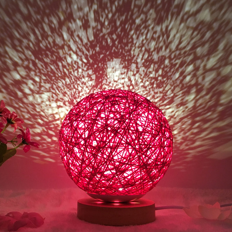 Amazon Hot Selling Creative Linen Table Lamp Novel and Unique LED Intelligent USB7 Color RGB16 Color Remote Control Rattan Ball Lamp