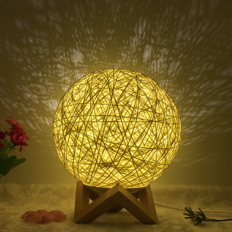 Amazon Hot Selling Creative Linen Table Lamp Novel and Unique LED Intelligent USB7 Color RGB16 Color Remote Control Rattan Ball Lamp